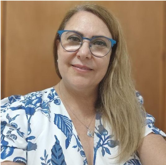 Posdoctorado en diseño curricular bilingüe en educación superior